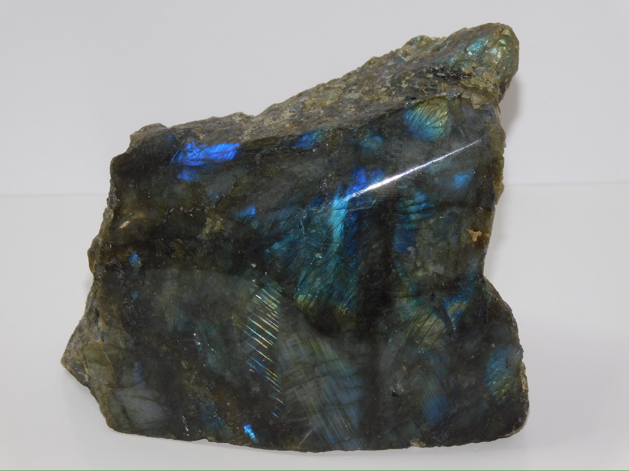 Labradorite Stone - Image 5