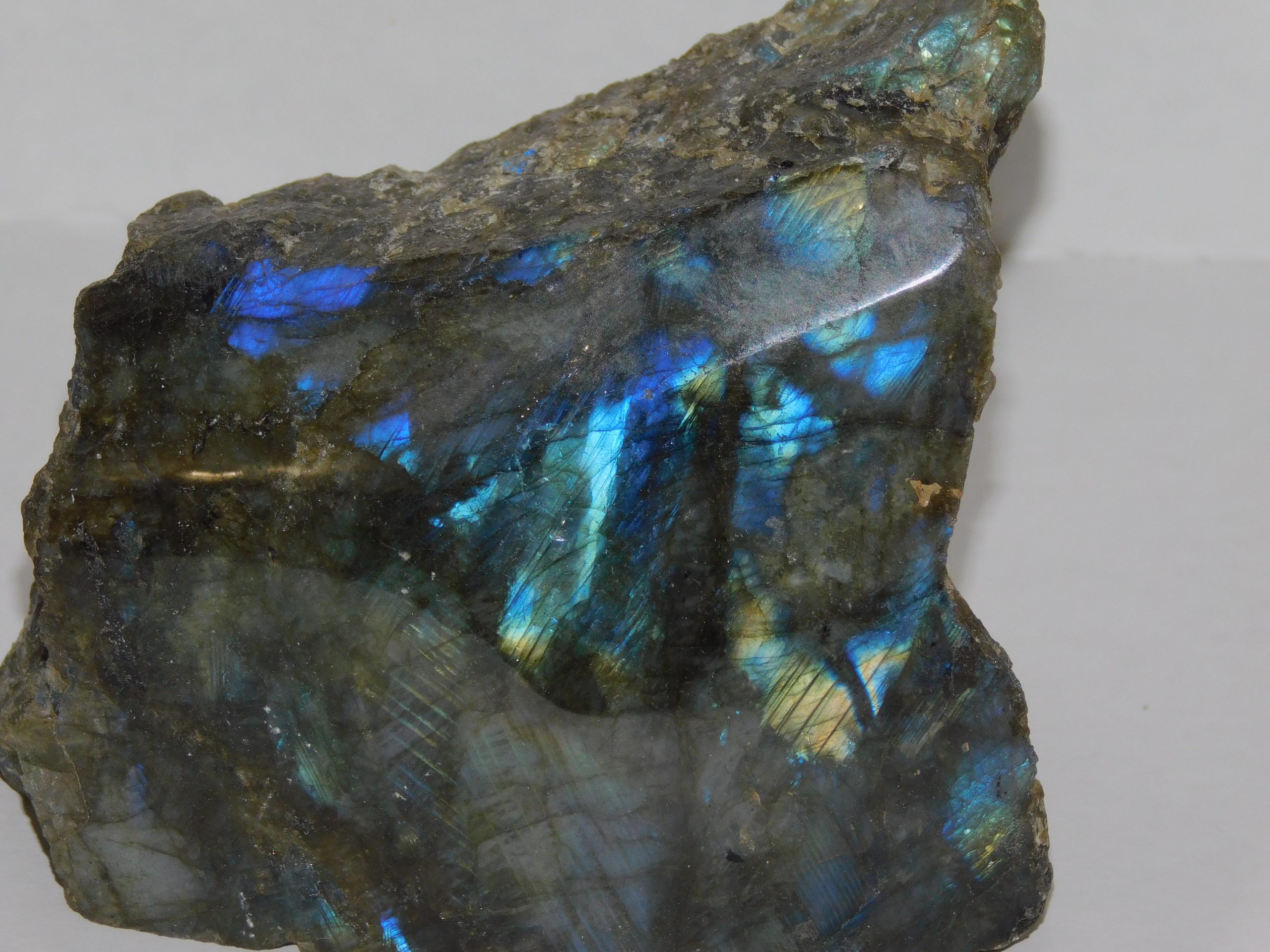 Labradorite Stone