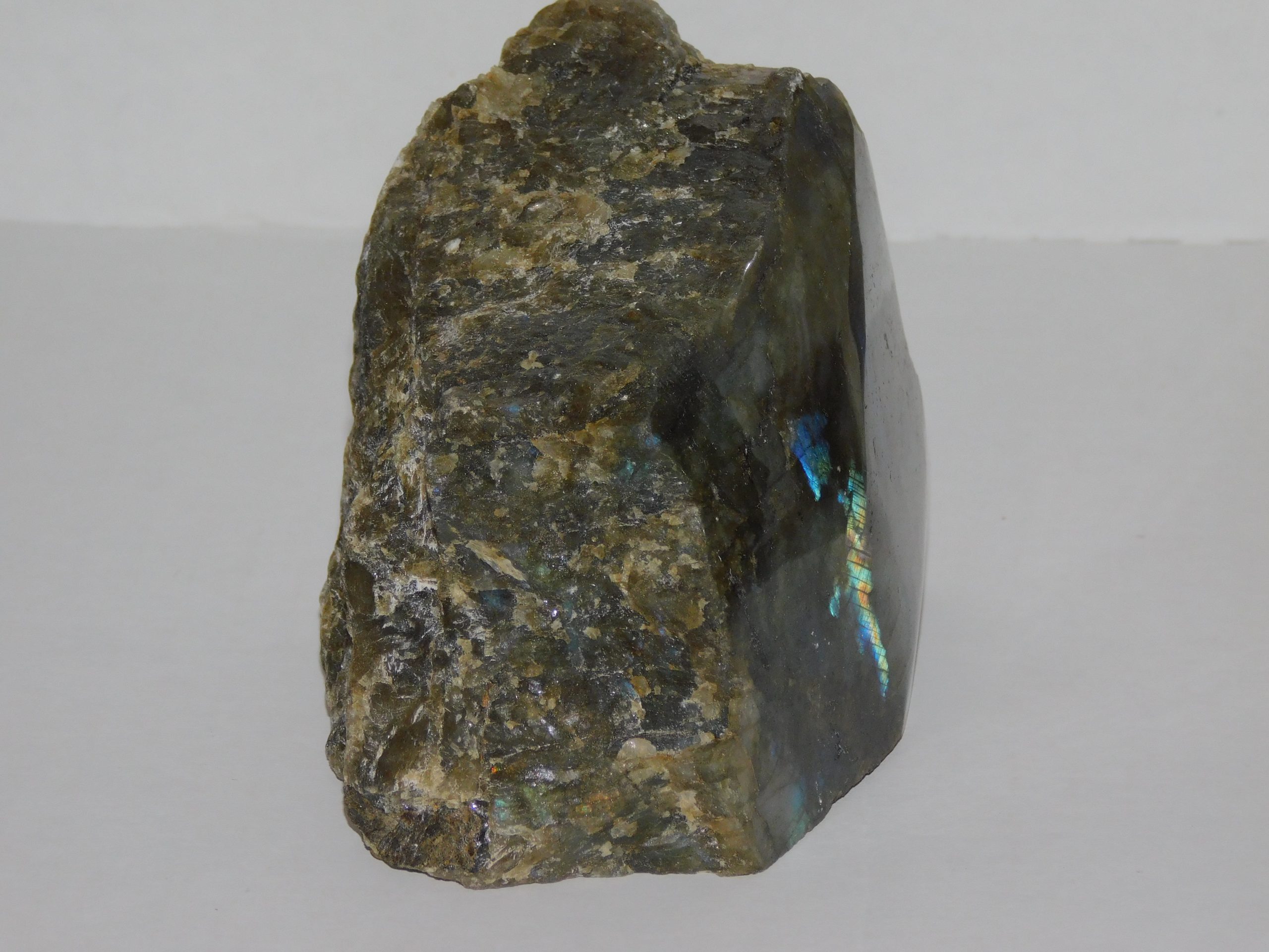 Labradorite Stone - Image 2