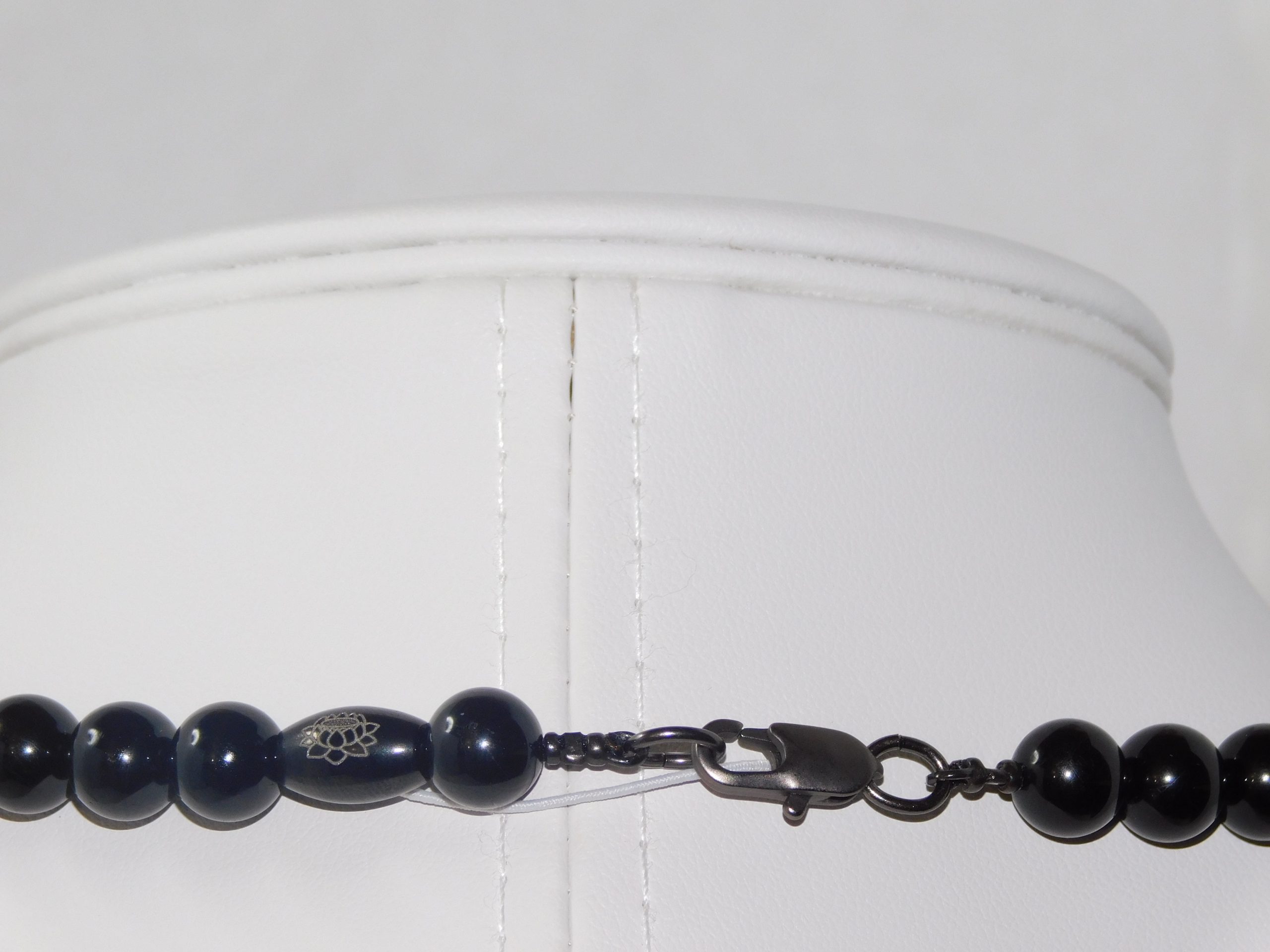 Tibetan Agate Phoenix Eye Dzi, Red Orange Agate & Black Tourmaline Ladies Necklace & Bracelet Set - Image 5